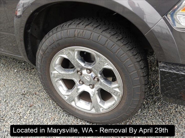 2016-dodge-1500-image-16