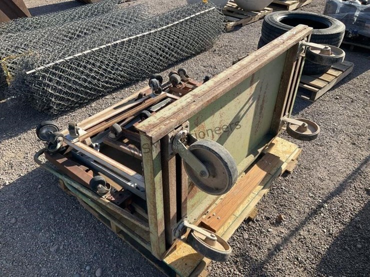 drywall-cart-and-asst-steel-carts-image-3