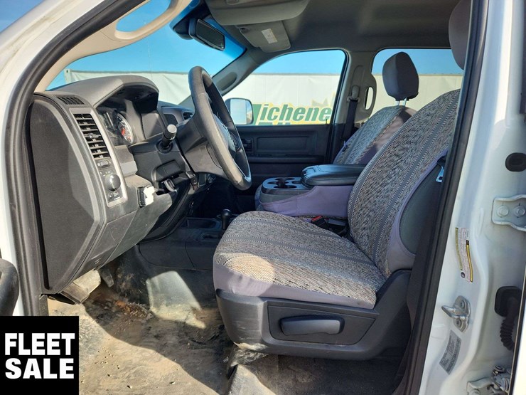 2018-dodge-3500-image-14