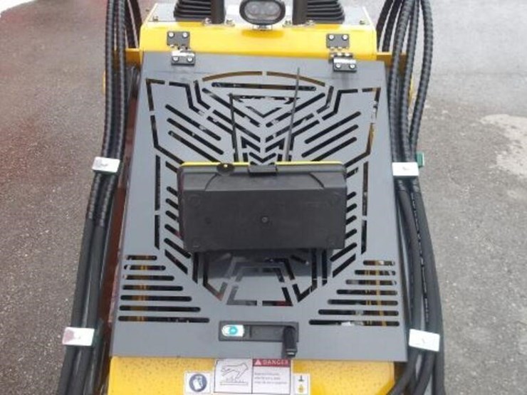 unused-2026-sdlanch-sdll60-ride-on-multi-terrain-image-37