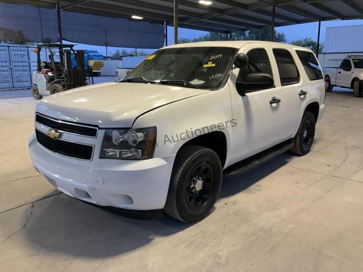 2014-chevrolet-tahoe-image-4