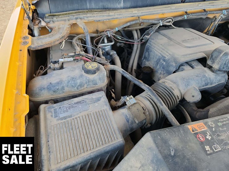 2012-chevrolet-silverado-2500hd-image-27