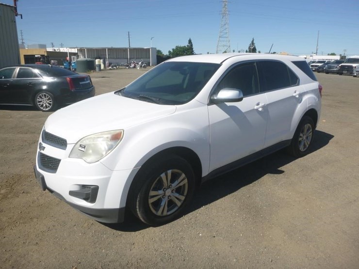 2015-chevrolet-equinox-image-1