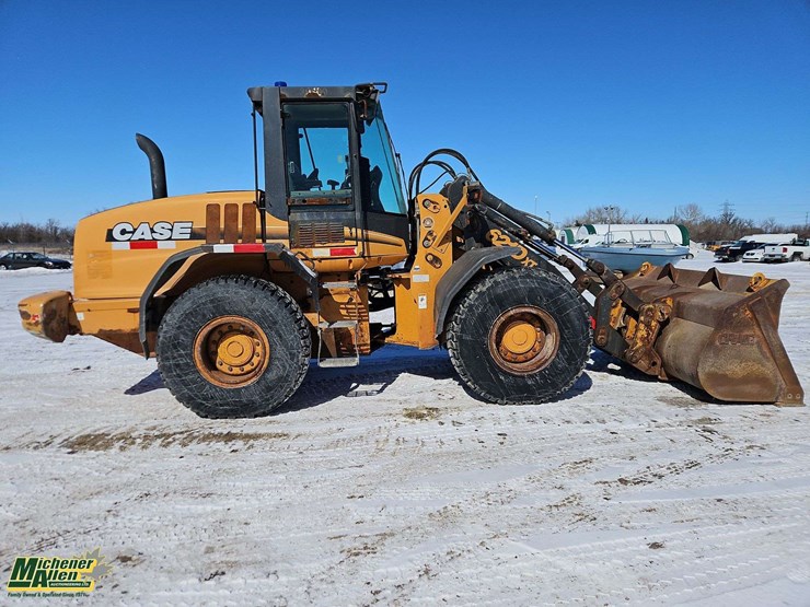 2003-case-621d-xt-image-9