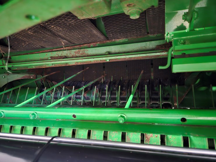 2023-john-deere-451m-image-4