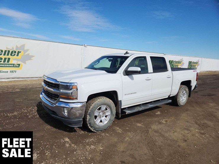 2016-chevrolet-silverado-1500-image-1