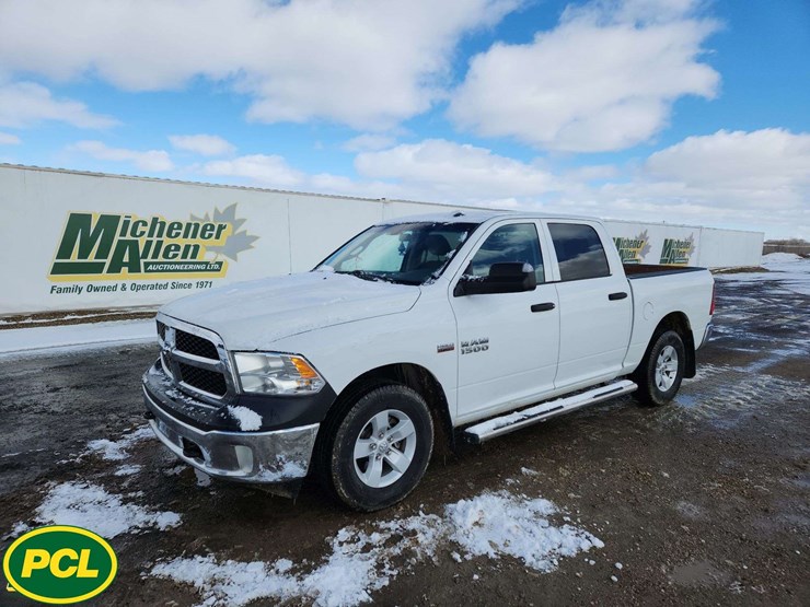 2017-dodge-1500-image-1
