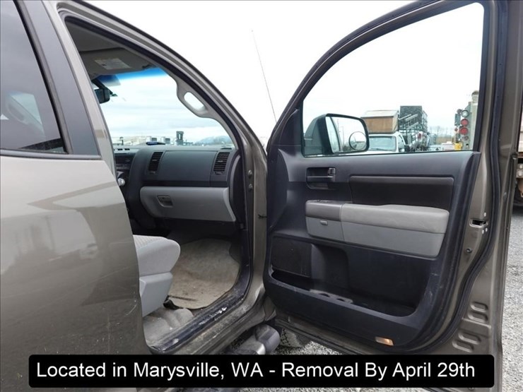 2010-toyota-tundra-image-5