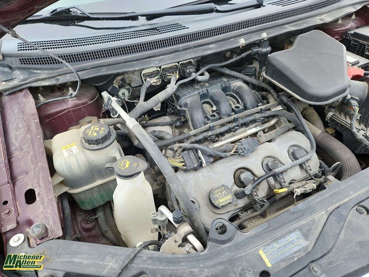 2010-ford-edge-sel-image-28