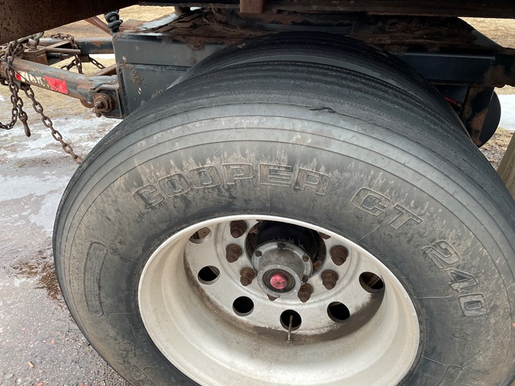 #290-•-2005-great-lakes-(3)-axle-pup-trailer-(has-mi-title)-(marenisco,-mi)-image-18