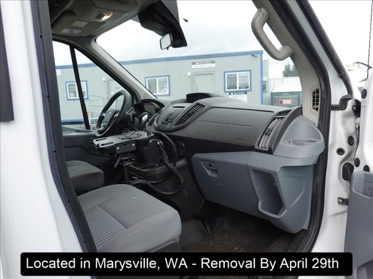 2018-ford-transit-image-24