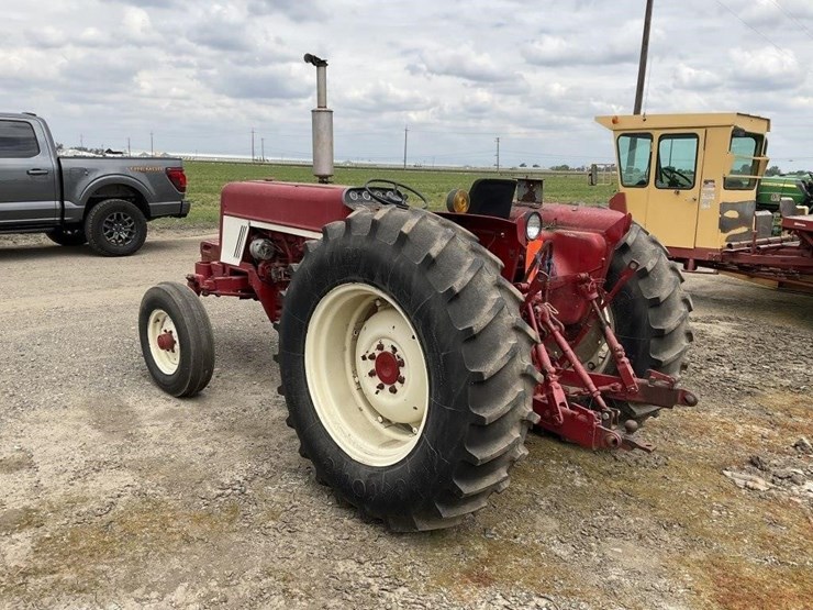 international-674-image-4