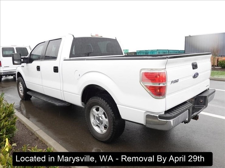 2014-ford-f150-xl-image-16