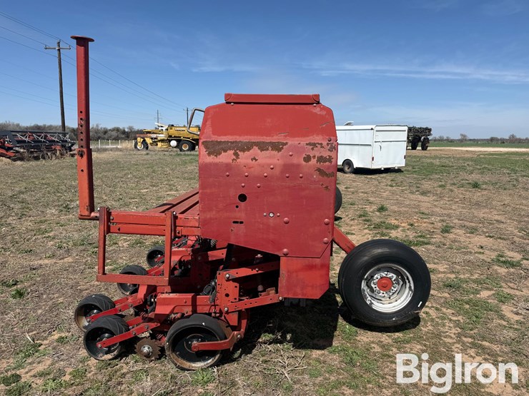 case-ih-5400-image-4