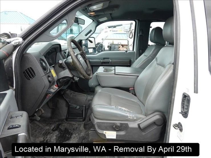 2011-ford-f550-image-16