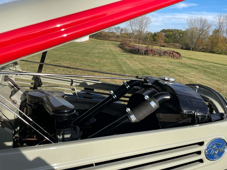 1939-ford-truckstell-sleeper-cab-semi-image-79