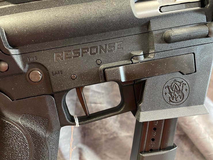 #10065-•-smith-&-wesson-respomse,-9mm-luger-semi-auto-rifle,-sn:-rsp9929-image-6