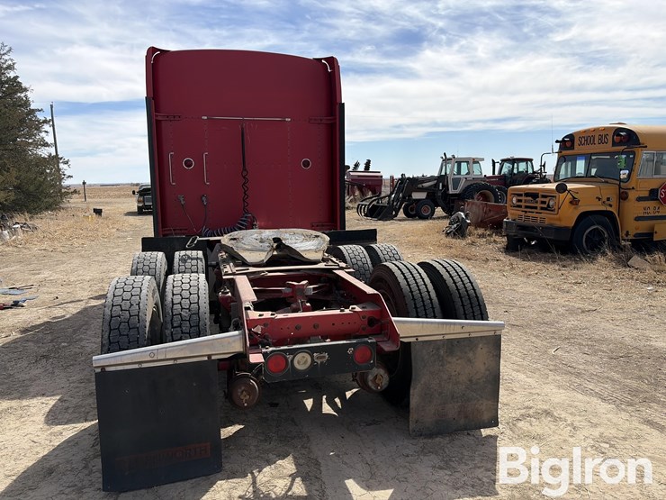 1997-kenworth-w900b-image-6