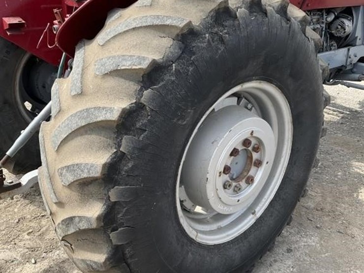 massey-ferguson-298-image-15