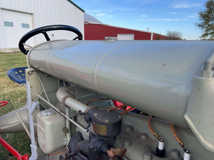 1921-fordson-tractor-image-11