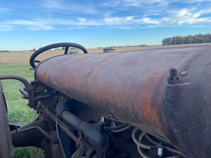 1927-fordson-tractor-image-11