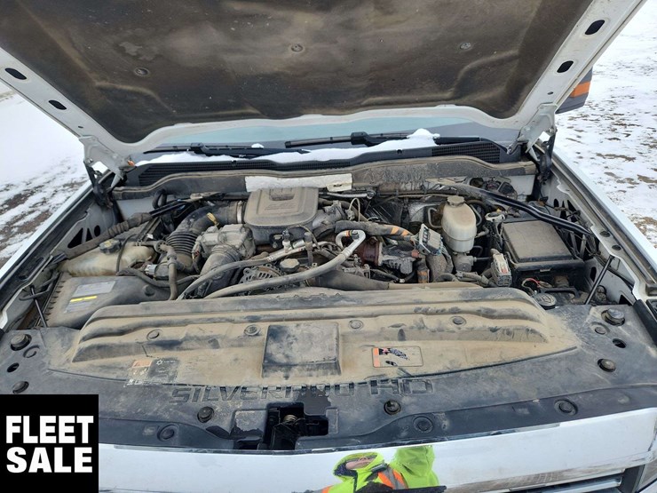 2016-chevrolet-silverado-3500hd-image-24