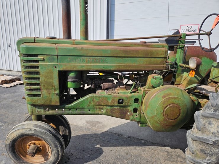1952-john-deere-model-a-image-9