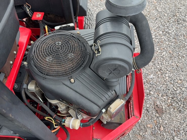 #4039-•-snapper-pro-5200x-zero-turn-lawn-mower-image-11