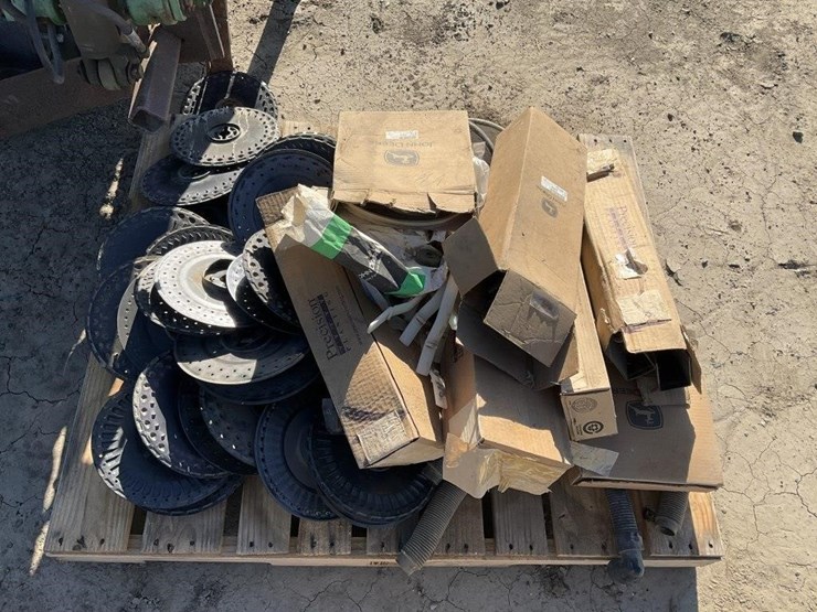 john-deere-7300-image-17