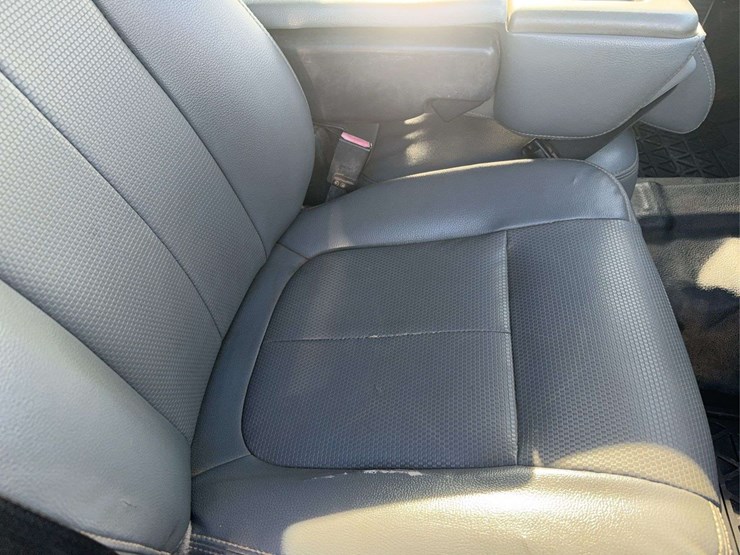 2015-ford-f350-image-8