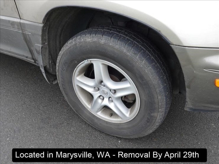 1999-lexus-rx300-image-16