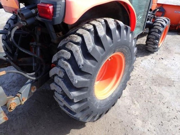 2017-kubota-b2650hsd-image-49