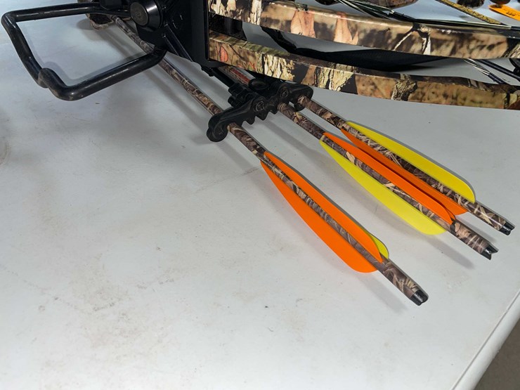 #2914-•-tenpoint-titan-xtreme-crossbow-image-9