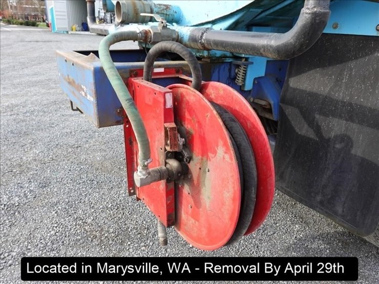 1993-freightliner-fld112-image-34