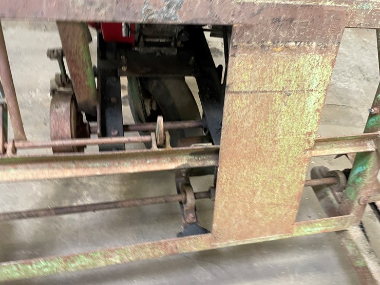 #2517-•-walk-behind-wheelbarrow-cart-(columbia-heights,-mn)-image-10