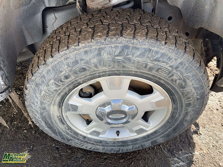 2014-ford-f150-image-13