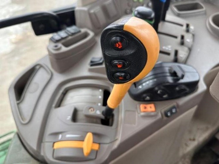 2020-john-deere-6130m-image-14