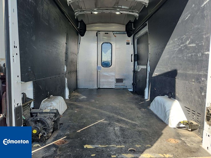 2018-ford-transit-image-17