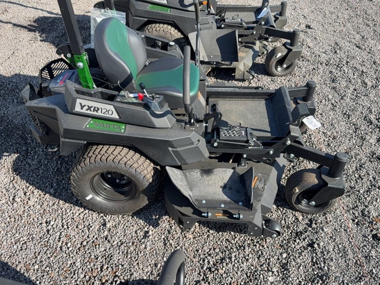#4074-•-yakta-yxr-120-zero-turn-mower-image-7