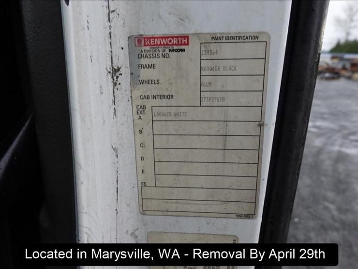 2006-kenworth-t2000-image-17