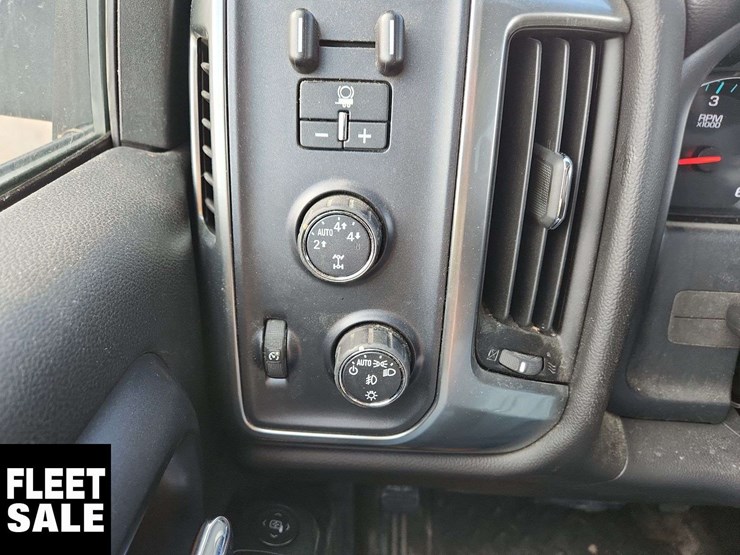 2016-chevrolet-silverado-1500-image-22