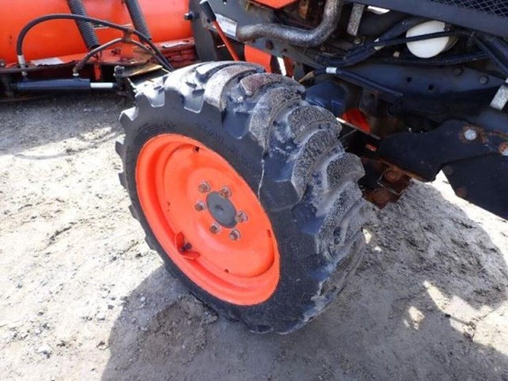 2017-kubota-b2650hsd-image-35