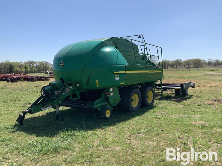 2019-john-deere-l341-image-1