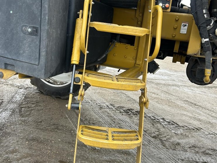 2009-ag-chem-rogator-ss1084-image-17