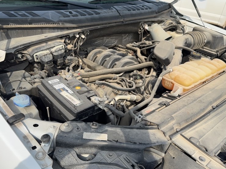 2015-ford-f150-image-23