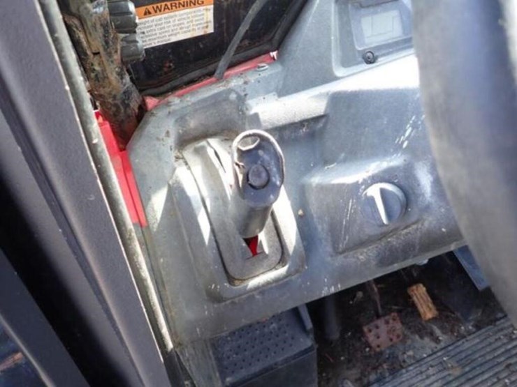 2015-honda-pioneer-700-image-13