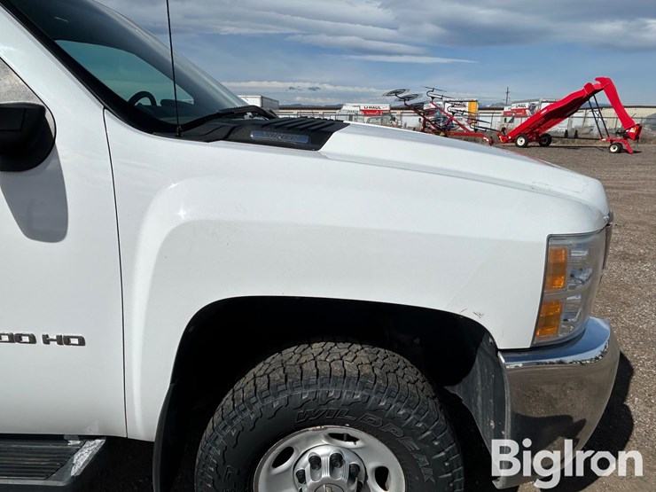 2010-chevrolet-silverado-2500-image-18