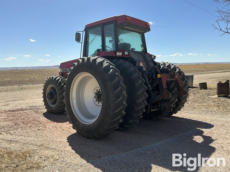 1995-case-ih-7240-image-7