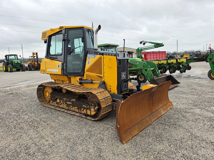 2013-deere-650k-xlt-image-22