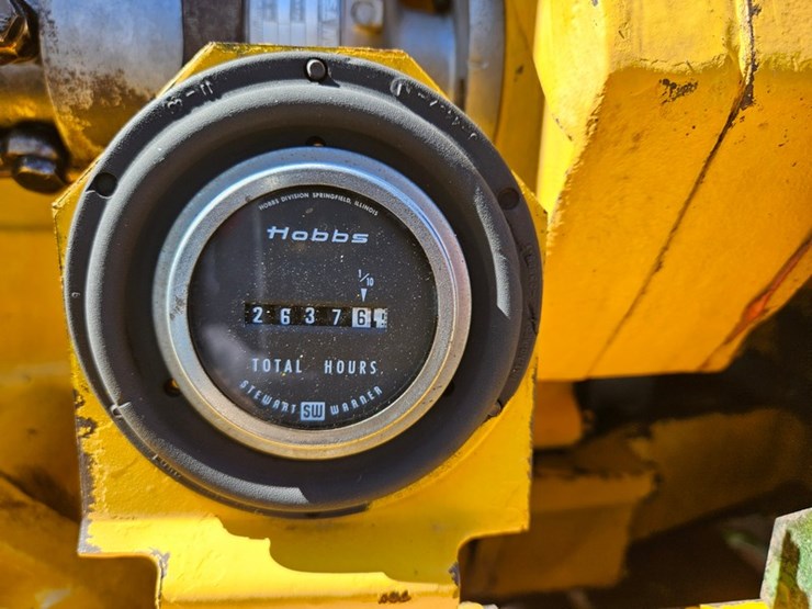 1967-john-deere-700-image-34